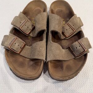 Birkenstock Women's Sandals - Taupe Suede